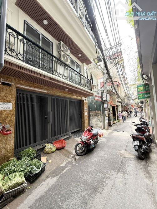 HIẾM CÓ KHÓ TÌM NHỈNH 12 TỶ CÓ NHÀ F0 37M2 X 5 TẦNG MẶT PHỐ TRUNG TÂM QUẬN THANH XUÂN