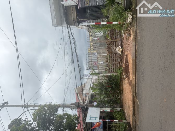 BÁN ĐẤT MẶT TIỀN TRẦN NHẬT DUẬT. DT: 6,8x13M. GIÁ: 6,5 TỶ