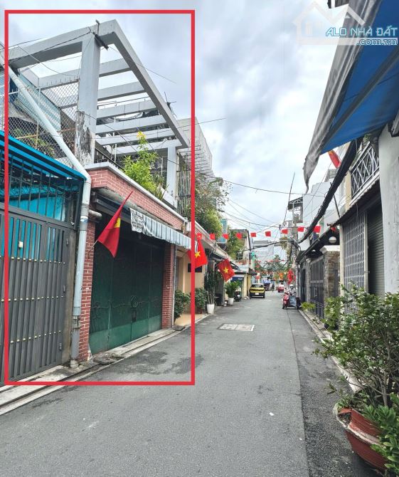 Nhà VỊ TRÍ ĐẸP nga Phan Xích Long, 2tầng (4,2 x 24) hẻm 5m, OTO tránh - chỉ 16.5tỷ