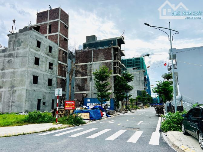 CẦN CHUYỂN NHƯỢNG LÔ ĐẤT TĐC LHO 3 LẠC VIÊN NGÔ QUYỀN HP . Diện tích 56m ngang 4m