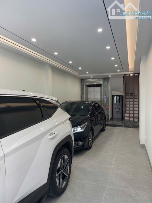 Bán  Nhà PHỐ BỒ ĐỀ THÔNG THOÁNG - OTO - 59M2 x 6TẦNG THANG MÁY NHẬP KHẨU NỘI THẤT SỊN SÒ.