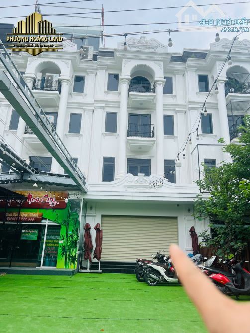 BÁN NHÀ 4 TẦNG MỚI TINH – NGHI PHÚ PHƯỜNG VINH PHÚ 152,2m2 ĐÔNG NAM