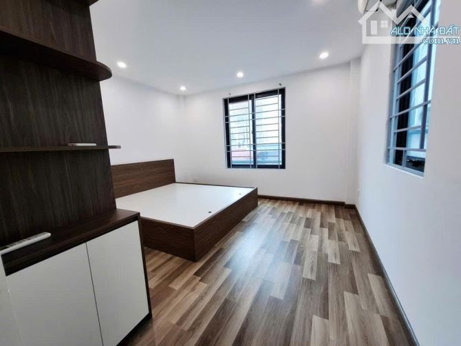 BÁN NHÀ PHỐ  TRUNG KIÊN TÂY TỰU DIỆN TÍCH 33M2 X 5 TẦNG LÔ GÓC Ô TÔ ĐỖ CỬA  SD - 11