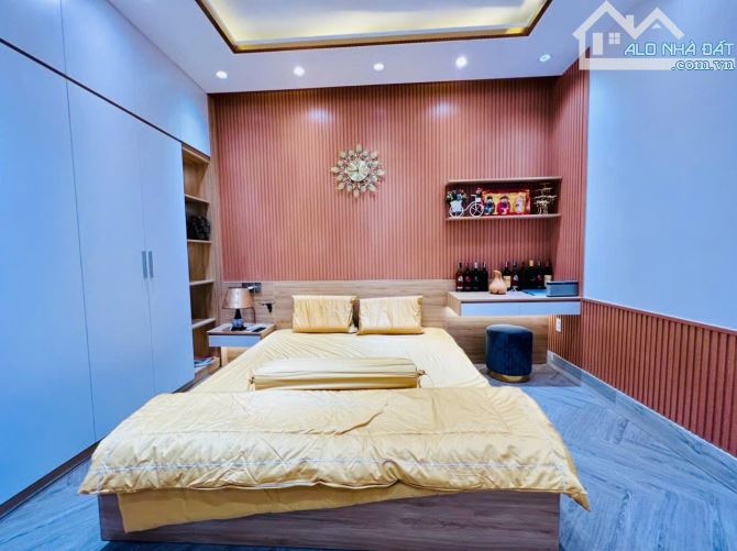 Bán CHDV Full Nội Thất - Trần Thái Tông Tân Bình - DT 7.4x12 - Giá Nhỉnh 8 Tỷ - 11