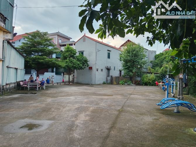 Bán đất Kiêu kỵ, trước đất 2 ô tô tránh nhau, nở hậu, 50.5m2 giá 3,1 tỷ - 1