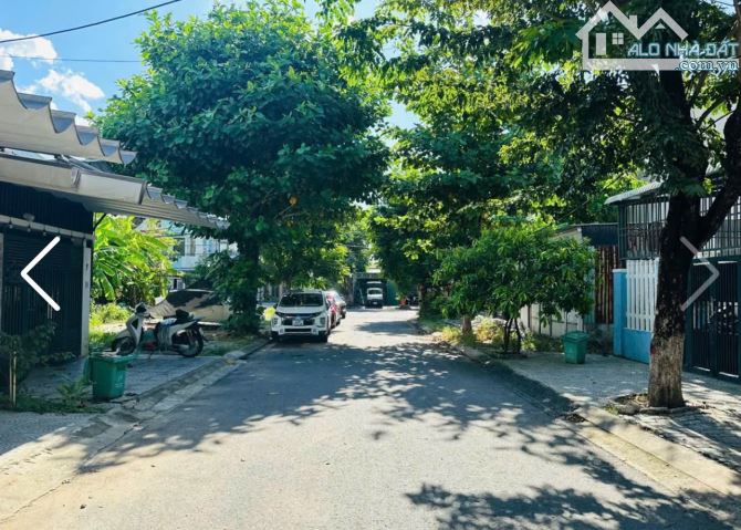 Lô đất mặt Lỗ Giáng 7 . DT:100m , ngang 5m . Giá : 4tỷ5 thương lượng - 1