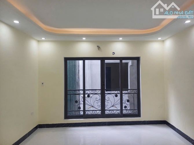 Nhà mới 5 tầng cách trường Đại học đại nam ba la 200md , 3 phòng ngủ * giá 4.9tỷ - 1