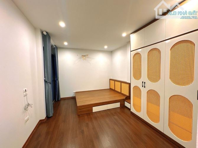 Hiếm ! Thuỵ Khuê Tây Hồ - Nhà Mới - Gần Hồ - Thang Máy-2 Thoáng - 35m 6 Tầng - Nhỉnh 7 Tỷ - 1