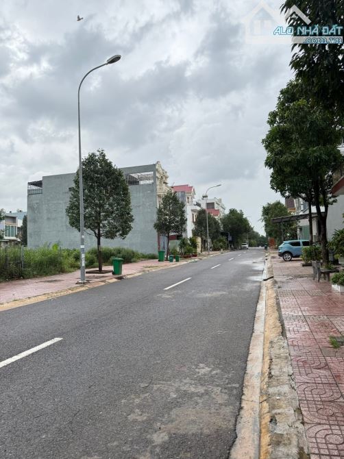 Cần bán lô đất mặt tiền trường học khu TĐC Cường Thuận , Phước Tân , Biên Hoà , Đồng Nai - 1