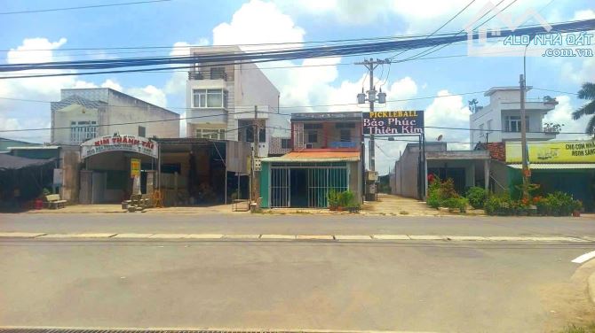 Hàng Thơm, 171m2 đất thổ cư 8x 20m view kênh, chỉ 590tr - 1