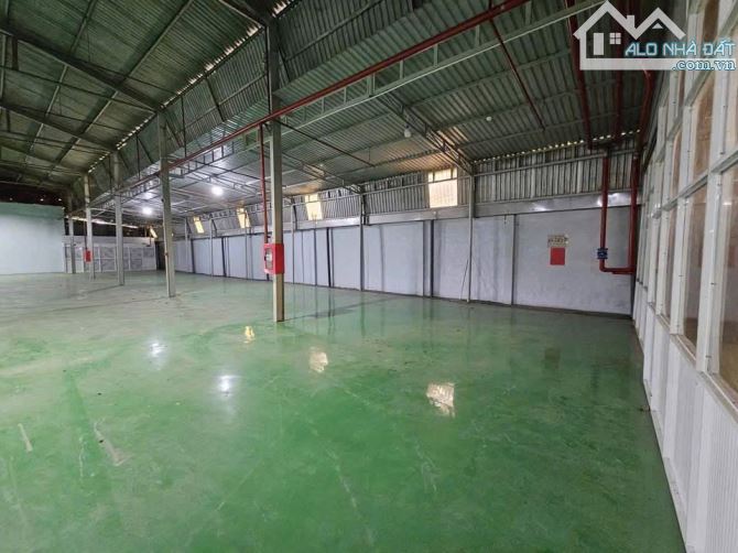 CHO THUÊ XƯỠNG HÀ HUY GIÁP P THẠNH LỘCDT 1500M - 1