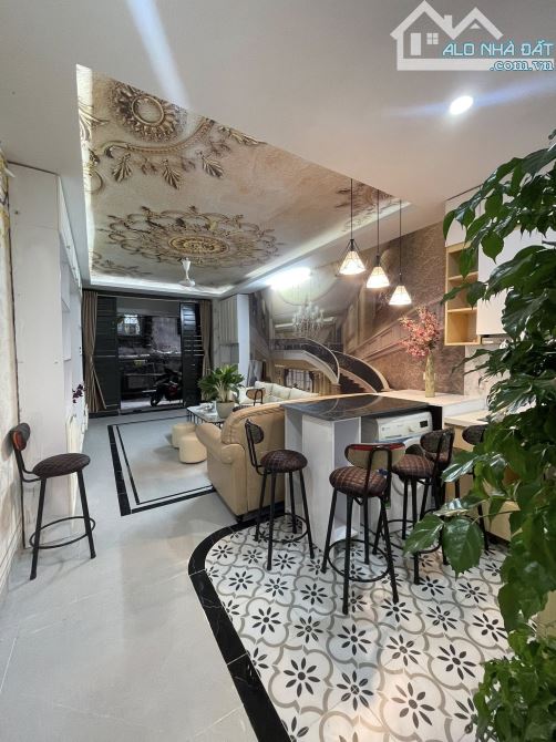 NHỈNH 4 TỶ CÓ SIÊU PHẨM CĂN HỘ TẬP THỂ 70M2 - 3 NGỦ  QUẬN HAI BÀ TRƯNG - NỘI THẤT XỊN SÒ - 1