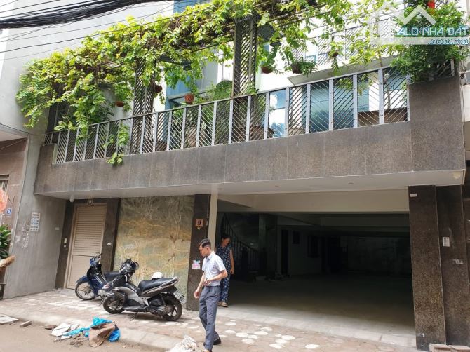 BÁN TOÀ NHÀ SIÊU ĐẸP PHỐ NGUYỄN KHANG-THANG MÁY, VỈA HÈ,KD- 225M2 6T MT 9.5M-GIÁ 58.8 TỶ - 1