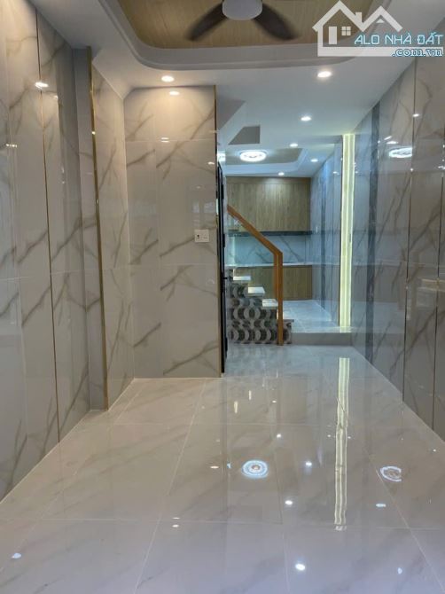 HXH Ni Sư Huỳnh Liên-32m2-3 tầng-4tỷ XXX - 1