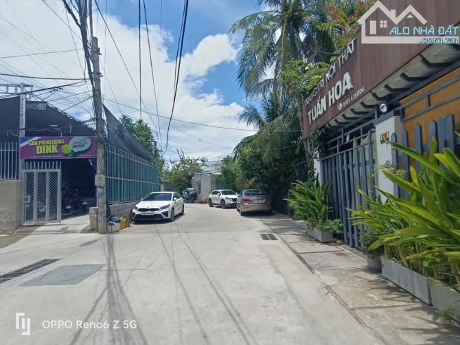 BÁN LÔ ĐẤT HẺM  ĐƯỜNG CẦU DỨA PHÚ NÔNG GẦN KHU ĐÔ THỊ VĐT , TP NHA TRANG GIÁ 2,970 TỶ - 1