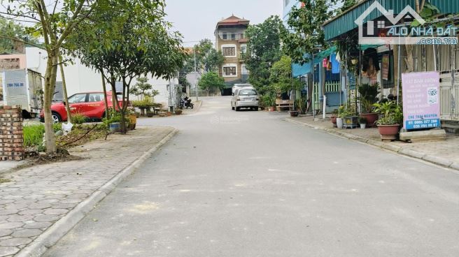 Bán đất Việt Hưng, Long Biên: 35m2, 5 tỷ, ô tô, kinh doanh, ngõ thông, vuông đẹp - 1