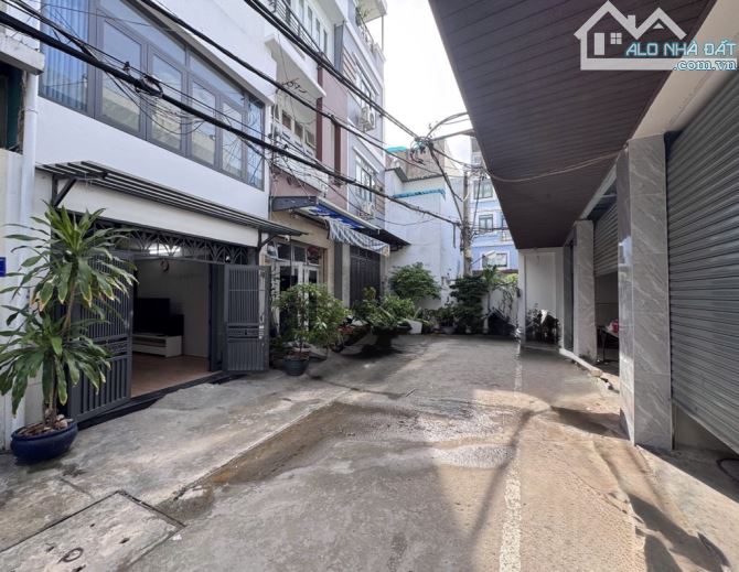 Nhà đẹp hẻm xe tải 5m sát MT Phan Huy Ích - 1