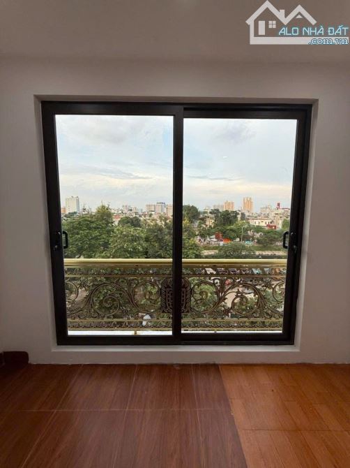 MẶT PHỐ KIM GIANG – 5 TẦNG – VỈA HÈ RỘNG – KINH DOANH ĐỈNH- OTO ĐỖ CỬA - 1