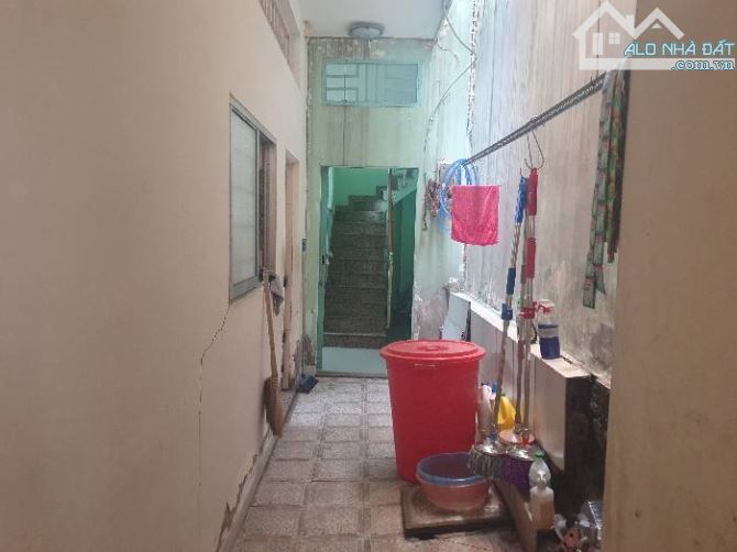 BÁN NHÀ 2 TẦNG - Ô TÔ VÀO NHÀ - SÁT MT LÝ PHỤC MAN - 213m2 - NGANG 6,5m - SHR - 1