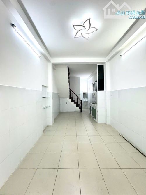 - HẺM XE HƠI 50M, 35M2, 3 TẦNG, NHỈNH 4 TỶXX, TRUNG TÂM Q.10 ĐƯỜNG VĨNH VIỄN - - 1