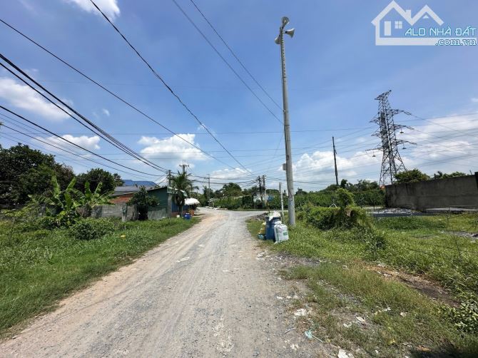 Mặt Tiền Nguyễn Thị Nói - Ngã Tư  - 1.336m² chỉ 10.9 tỷ - 1