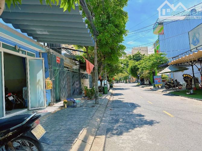 BÁN ĐẤT TẶNG NHÀ 2 TẦNG - MẶT TIỀN LÊ VĂN THỨ - VÀI BƯỚC TỚI BIỂN - 1