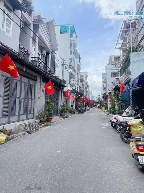 Bán đất Khu Phân Lô ngay AEON Tân Phú DT 74m2(6x14) giá 4.95 TỶ - 1