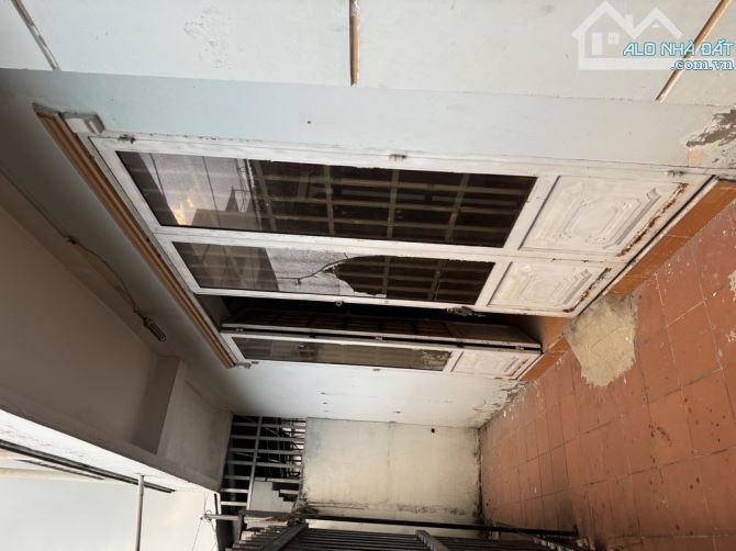 “N.H.Ỉ.N.G 5 T.Ỷ,  BÁN ĐẤT NGON TẶNG NHÀ  64.5 (6❌11M)3PN, 3WC- HXH, SÁT MẶT TIỀN TAM BÌ - 1
