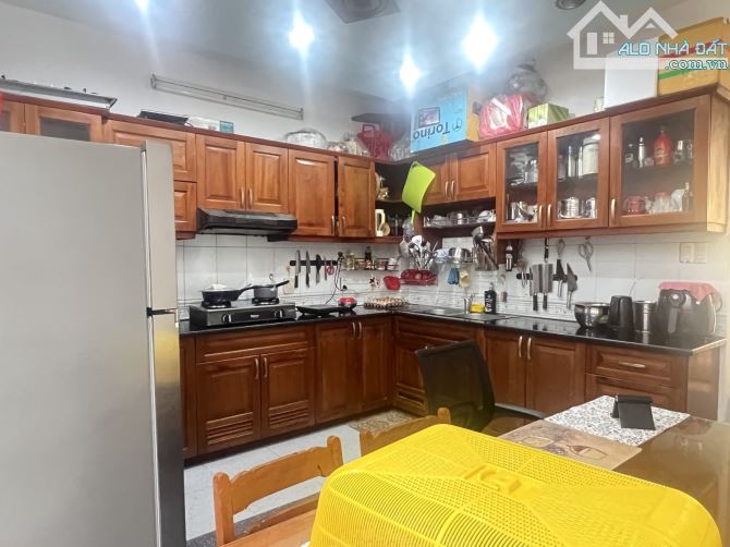 NHÀ 4 TẦNG MẶT TIỀN KINH DOANH - GẦN LÀNG TĂNG PHÚ - LÃ XUÂN OAI - 58M2 - 7.x Tỷ - 1