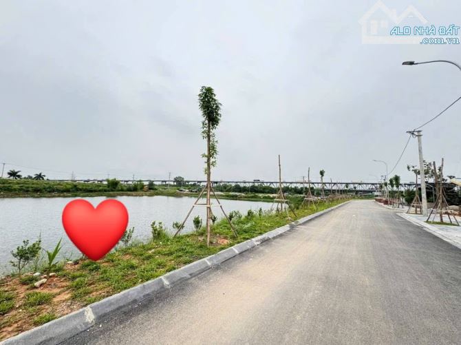 🌹🌹 Đất Đẹp ĐƯỜNG 2 NGÕ LỚN-Ô TÔ ĐỖ 2 BÊN-GIÁ CỰC HÓT-CHỈ 37TR/M2-500M ĐẾN CẦU THĂNG LONG - 1