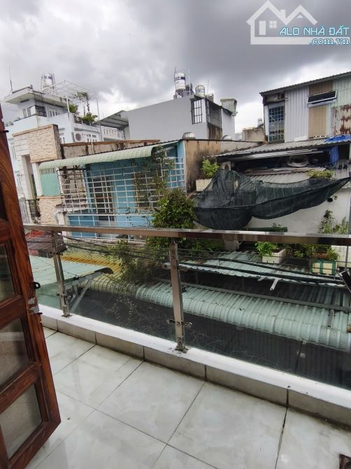 BÁN NHÀ 2 TẦNG ĐÚC NGUYỄN THỊ KIỂU QUẬN 12 GIÁ RẺ 3.8 TỶ DIỆN TÍCH 60m2 ( 4 x 15 ) sàn90 - 1