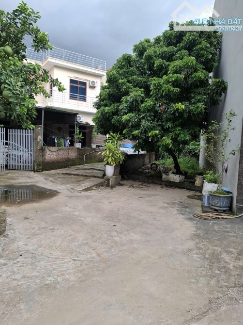 Đất Liên Mạc- Ô tô thông các ngả vào đất- vuông đét- 6,2 tỷ - 1