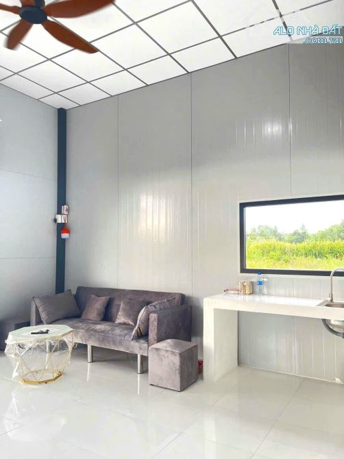 Nhà vườn 500m2 góc 2 mặt tiền View Kênh chỉ 899tr - 1