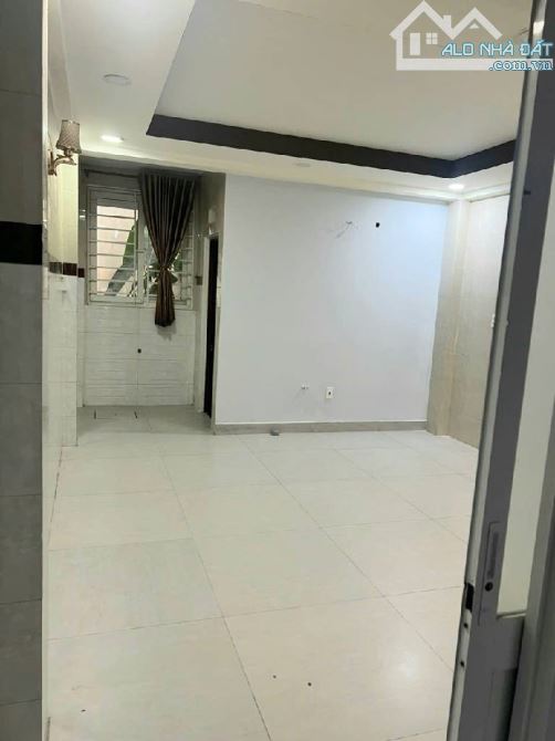 BÁN NHÀ MẶT TIỀN PHAN VĂN TRỊ – 72M² – 5PN -  VỊ TRÍ KINH DOANH ĐẮC ĐỊA – GIÁ 17.2 TỶ - 1