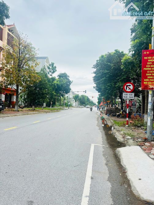 Bán 2 Lô liền nhau Nguyễn Quyền . dt 144m . mt 8m . hướng ĐN . giá 24 tỷ 5 - 1