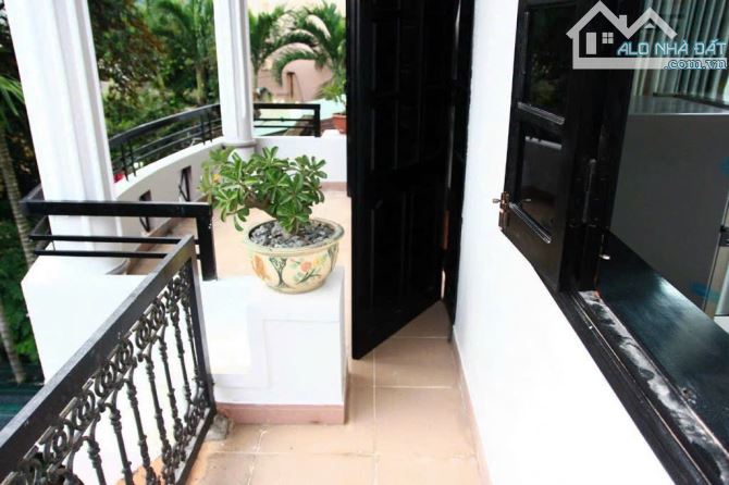 VILLA 3 TẦNG – 5PN – CHÍNH HỮU – 236m² – GIÁ 18 TỶ. - 1
