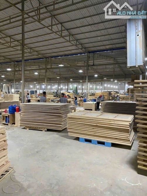 Bán xưởng 3200m2 đường container Cụm Công Nghiệp Đồng Nai có 15,5 tỷ - 1