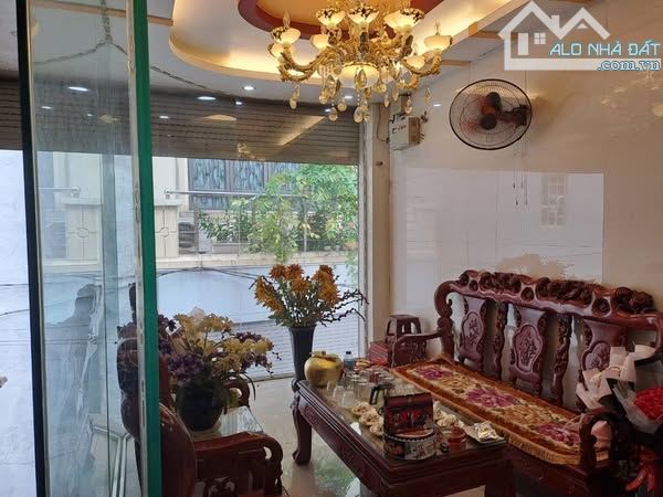 BÁN NHÀ ĐÀM QUANG TRUNG,5 TẦNG ,55m.11 x..tỷ - 1