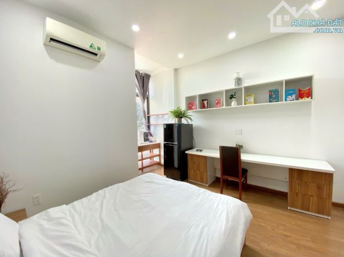 Cho Thuê Căn Hộ Studio Cửa Sổ Full Nội Thất Gần Công Viên Hoàng Văn Thụ - 1
