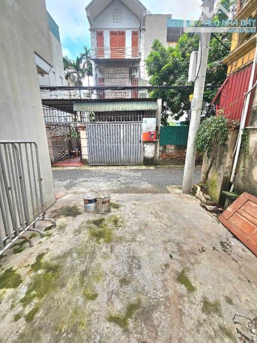 ĐẤT ĐẸP-GIANG BIÊN, OTO THÔNG, OTO VÀO ĐẤT, NỞ HẬU, 45.5M2, MT: 3.7M, GIÁ CHỈ 8.3 TỶ - 1