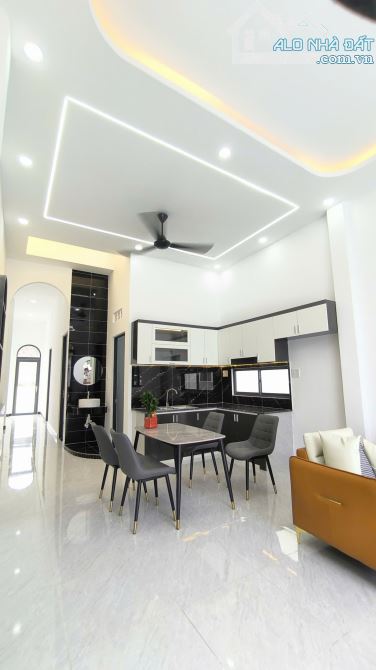 Giảm 100 Củ Với Mức Giá Phải Chăng Cho Khách Hàng_ Giá Chỉ 2 TỶ 200 TRIỆU - 9