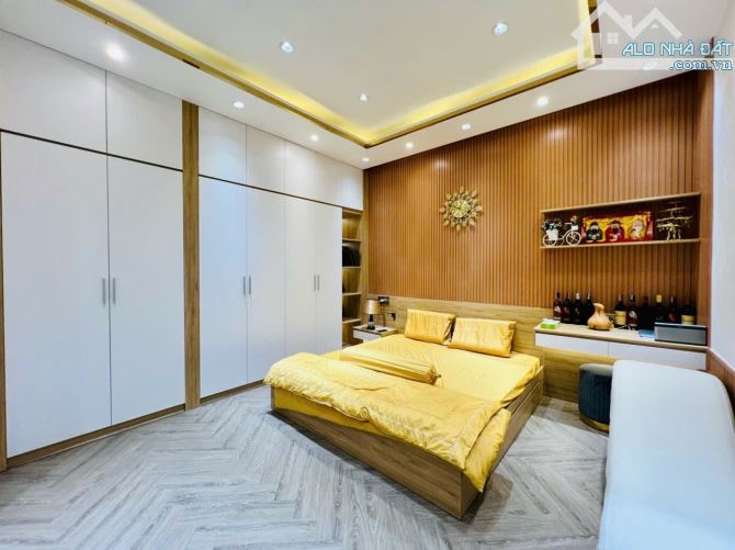 Bán CHDV Full Nội Thất - Trần Thái Tông Tân Bình - DT 7.4x12 - Giá Nhỉnh 8 Tỷ - 12