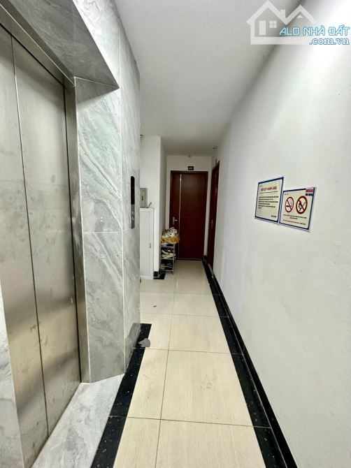 Bán Nhà Dòng Tiền CCMN Lê Quang Đạo 7 Tầng Ô Tô Tránh 23 Phòng Khép Kín Mặt Tiền 7,9M - 12