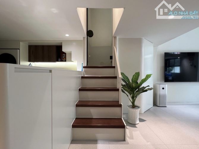 CHỦ GIẢM SẬP SÀN CĂN HỘ DUPLEX 86M2 - KHU VIP PMH - CHỈ CÒN 4,9 TỶ - 2