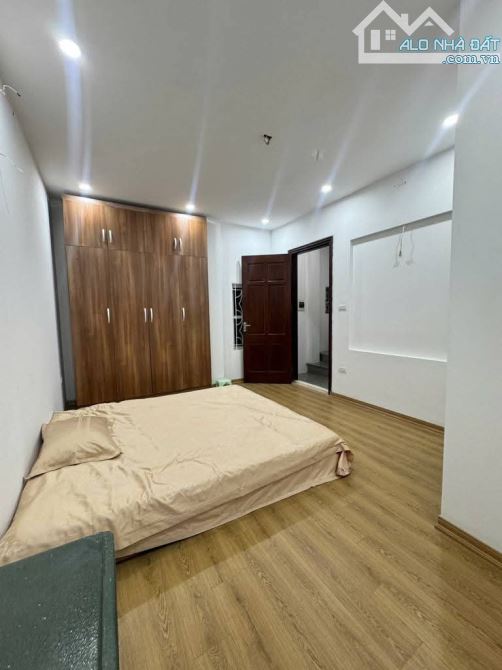 🏠 Lạc Long Quân, 42m2 chỉ 7.96 tỷ, ngõ thông, ô tô, kinh doanh, full nội thất, cực hiếm - 2