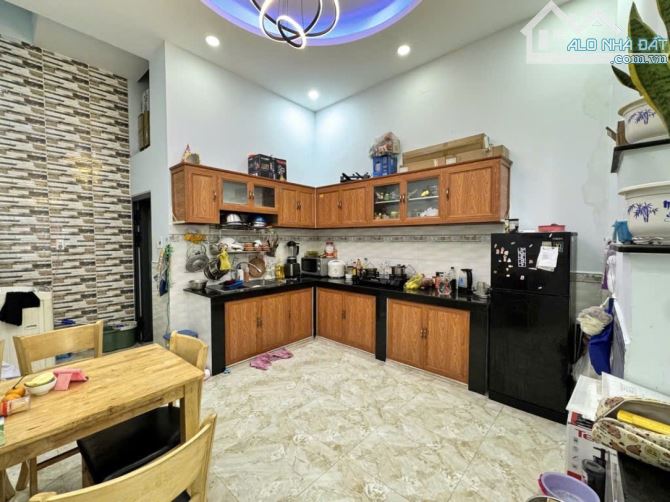 Nhà Vuông 2 tầng HXH tránh 59m2 – Nguyễn Tư Giản QV - 2