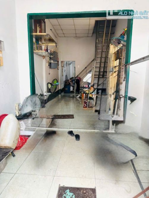 SIÊU PHẨM 2 TẦNG ĐÔNG HƯNG THUẬN 17- QUẬN 12- GIÁ RẺ. - 2