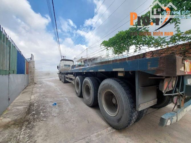 Cho thuê Đất mặt bằng Bãi Xe 10000m2 Phước Tân. Ngay QL51 - 2