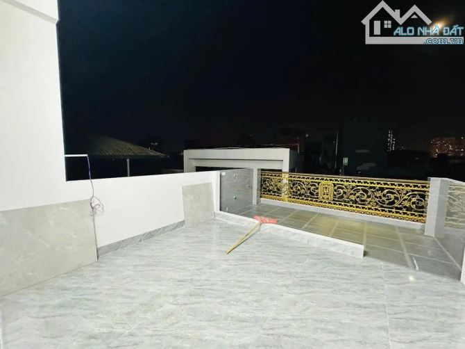Cho thuê toà nhà CHDV ở ngã tư sở 9 tầng full đồ, bàn giao nhà ngay - 2