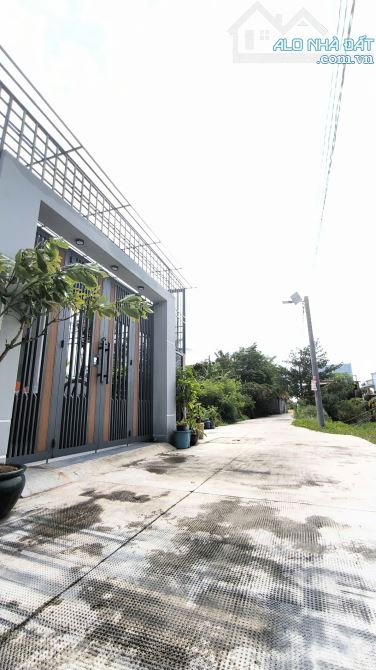 Giảm 100 Củ Với Mức Giá Phải Chăng Cho Khách Hàng_ Giá Chỉ 2 TỶ 200 TRIỆU - 1